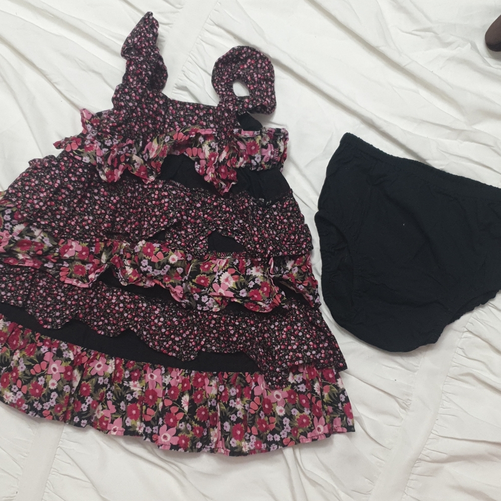 BabyGap flowers ruffles dress with diaper cover